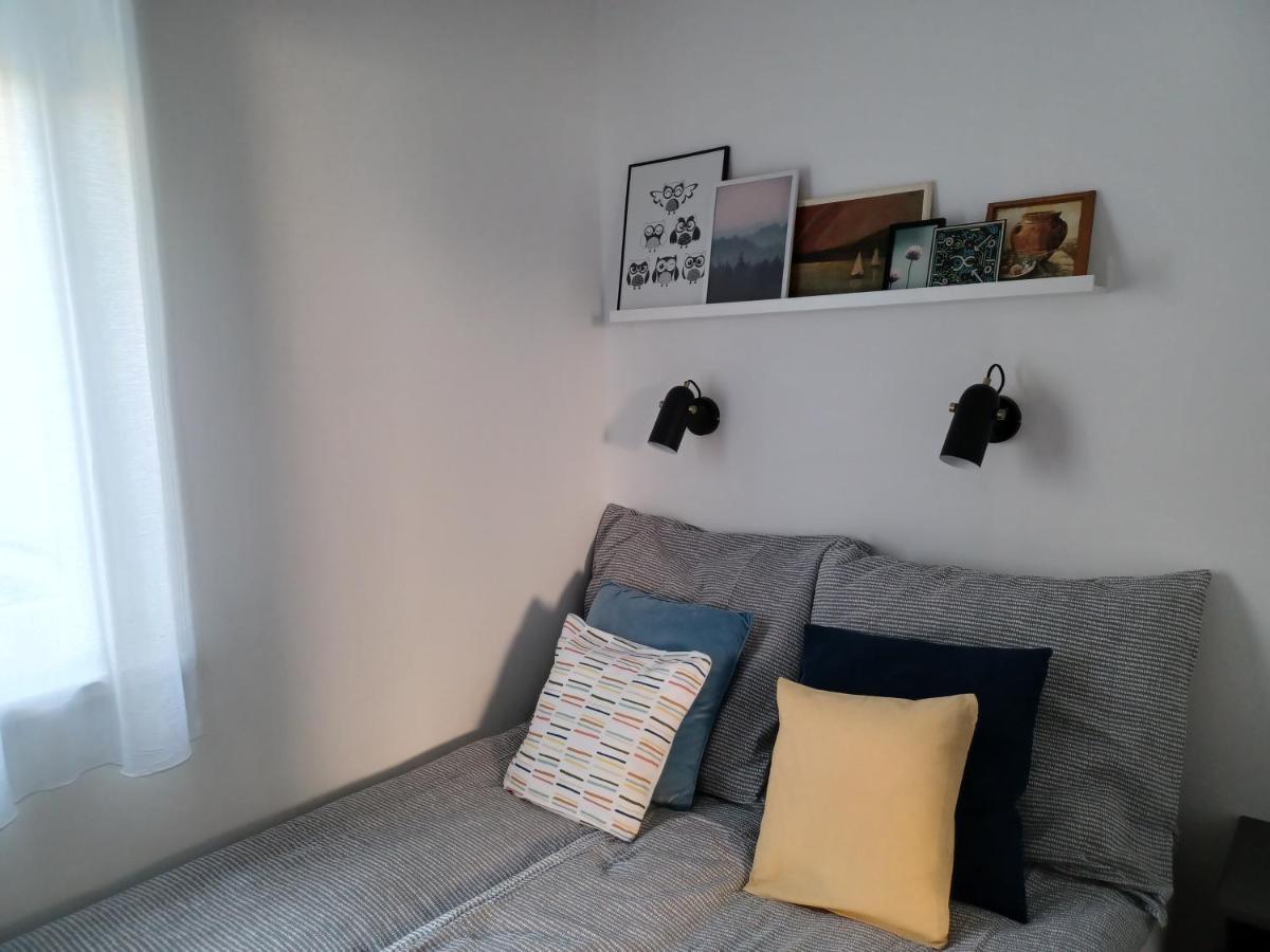 Liliom Apartment With Free Parking Space Budapest Ngoại thất bức ảnh